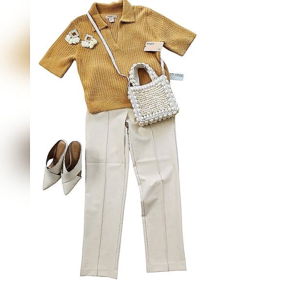 Baily 44 - Picture 2 of 4